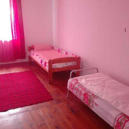 Halex5 Guest House Svidova ภายนอก รูปภาพ